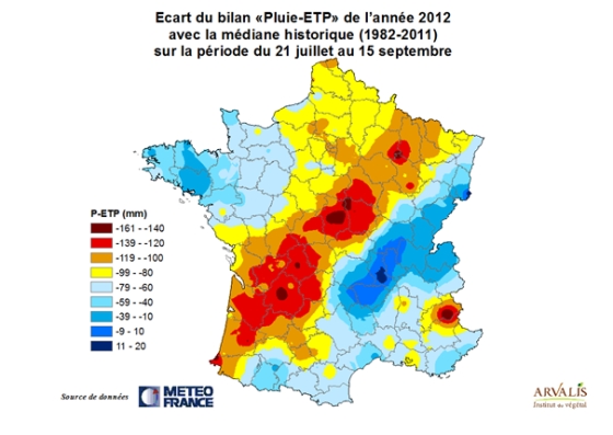 La campagne 2012 se caractérise par des déficits hydriques sur une diagonale Ouest-Est très marquée.
